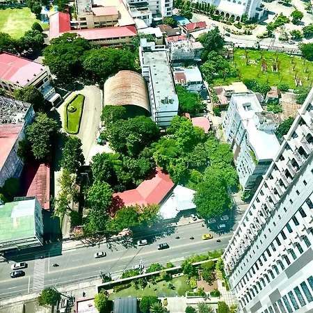 Deluxe Unit Sea View Horizon 101 Cebu